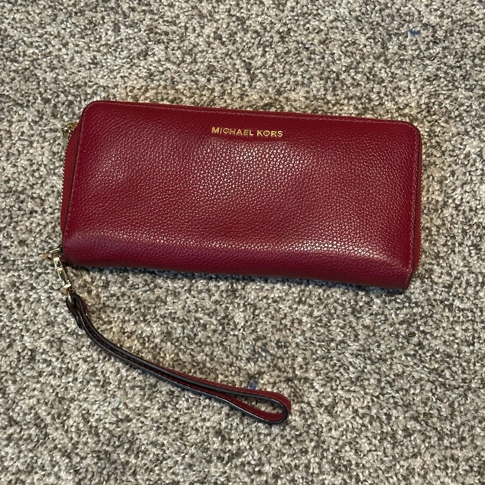 Michael Kors Continental Wallet